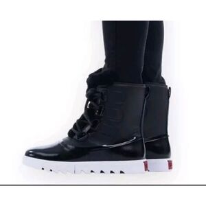 Sorel Joan of Arctic Next Lite Genuine Shearling Waterproof Cold Weather Patent